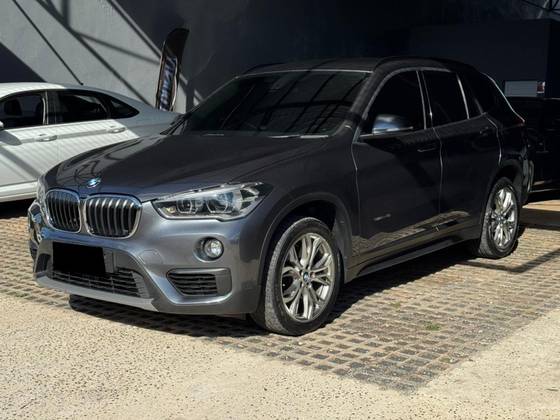 BMW X1 2.0 16V TURBO ACTIVEFLEX SDRIVE20I 4P AUTOMÁTICO BMW X1 2.0 16V TURBO ACTIVEFLEX SDRIVE20I 4P AUTOMÁTICO